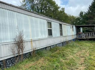 141 Star Gap Rd, Mountain City, TN 37683