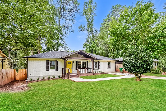 2531 Brentwood Rd