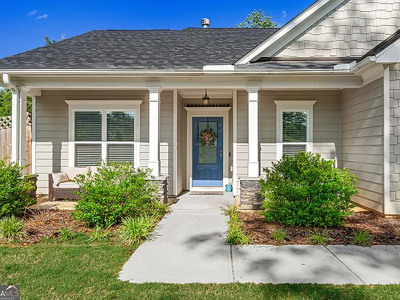 4th image of 237 N Point Cir