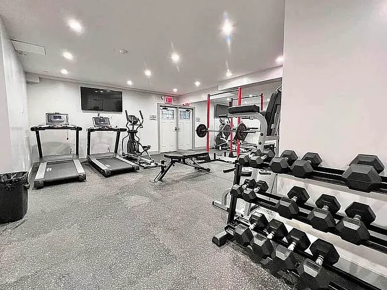 2809 Snyder Ave #3C — Photo 14
