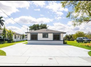 673 NW 14th St, Florida City, FL 33034
