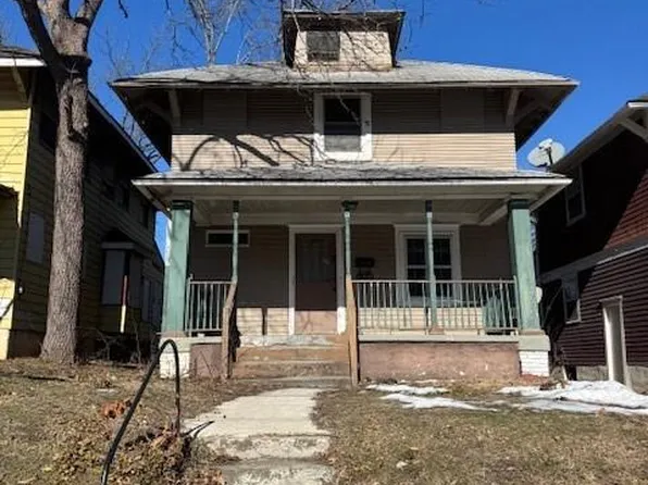 1330 E 55th St, Kansas City, MO 64110