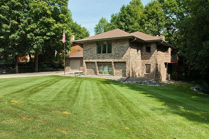 1st image of 705 Northwood Dr