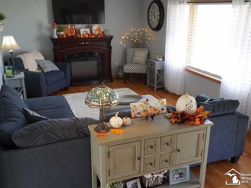 1206 Lavender St, Monroe, MI 48162 Zillow