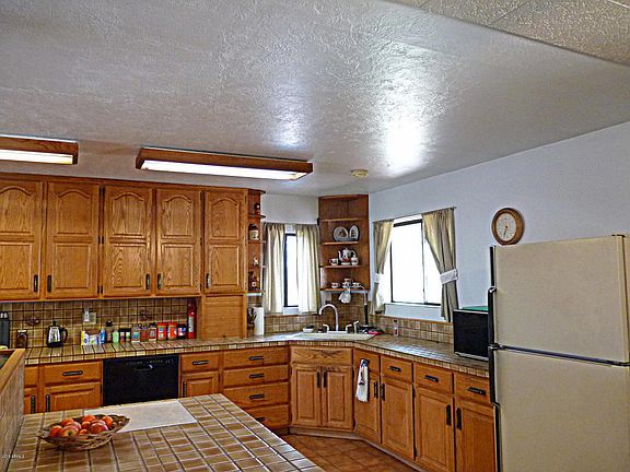 4th image of 8270 W Claridge Ln