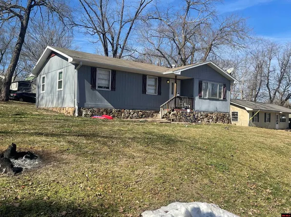 502 N Hackberry St, Yellville, AR 72687