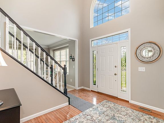5th image of 3706 Windyhollow Way
