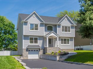 103 Winding Way, Cedar Grove, NJ 07009