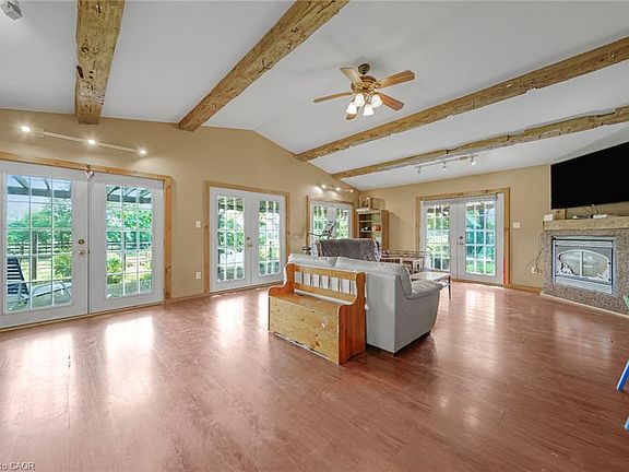 3rd image of 1374 5th Concession Rd W