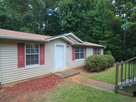 3rd image of 4464 Janice Dr