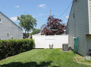 14 Hastings Rd, Hamilton, NJ 08620