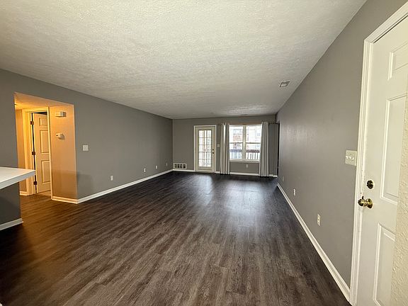 5th image of 1340 Heatherwood Ln