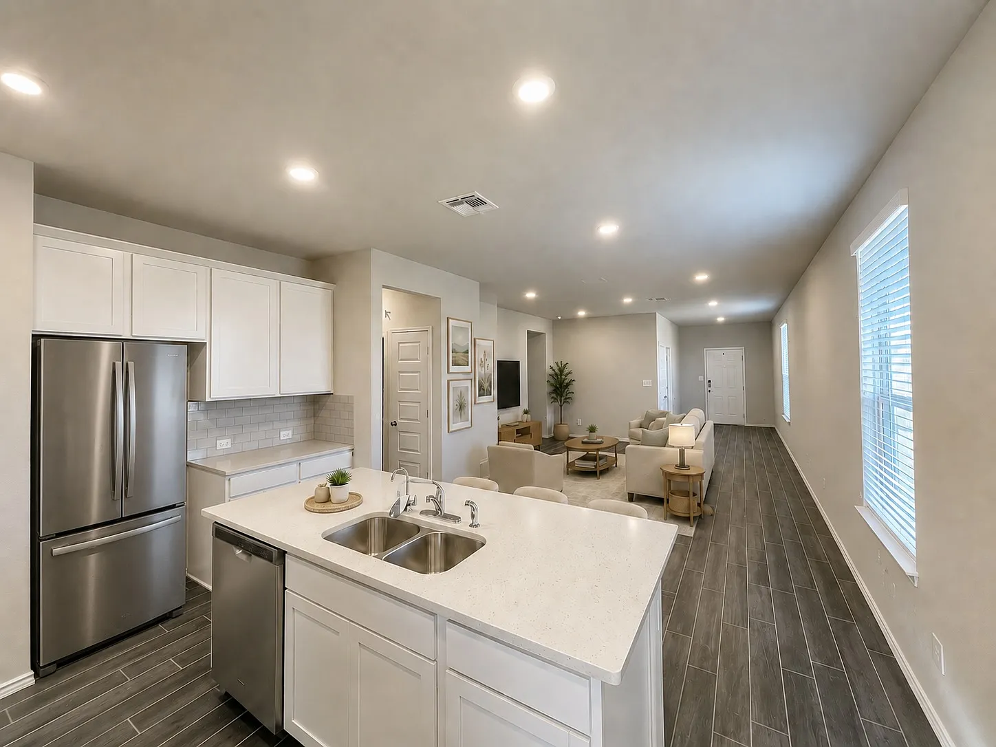 2445 Ayers Dr — Photo 4