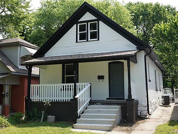2nd image of 2535 Askew Ave