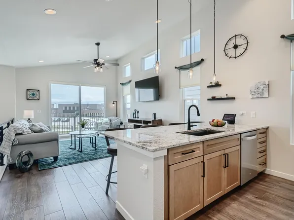 8720 Wolf Valley Dr, Colorado Springs, CO 80924