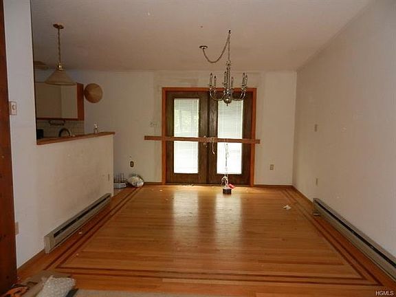 5th image of 37 Westgate Ter