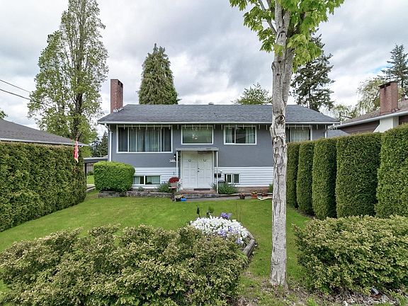 2nd image of 11405 92nd Ave