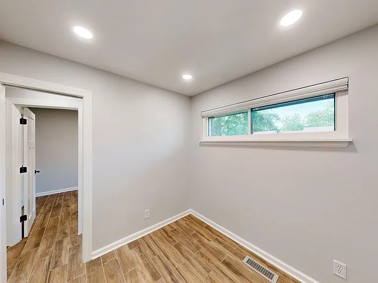 1689 Westwind Way #182 — Photo 24