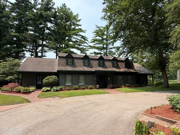 4135 Tantara Rd, Toledo, OH 43623