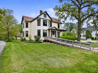 1322 Main St, Crete, IL 60417