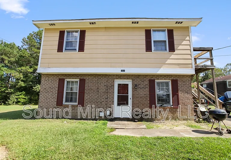 1401 Sportsman Trl — Photo 15