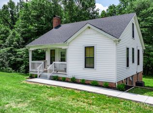 2704 Kool Park Rd NE, Hickory, NC 28601