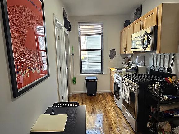 3rd image of 91 E 3rd St #19