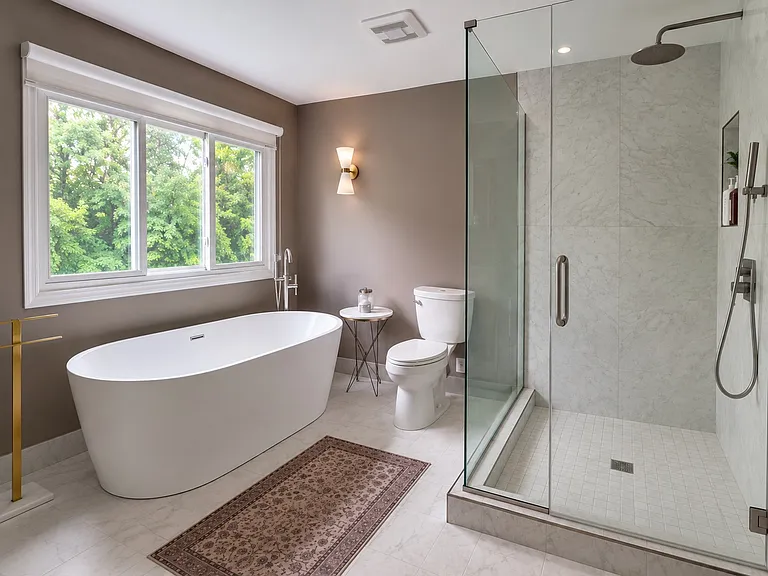 24299 Lynwood Dr — Photo 7