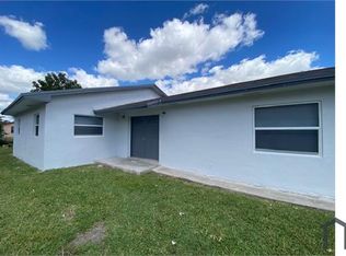 724 NW 5th St, Florida City, FL 33034