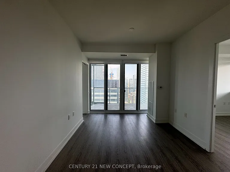 7 Grenville St #4605 — Photo 5