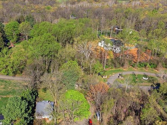2nd image of 23320 Watson Rd