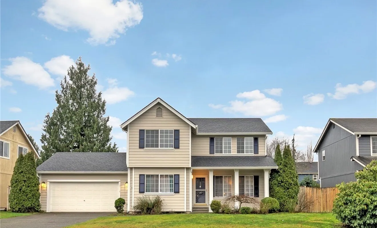 3 bed, 2.5 bath, 1603 sqft, $3,500 — Photo 1