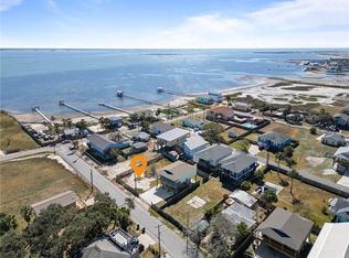 117 Las Palmas Dr, Corpus Christi, TX 78418