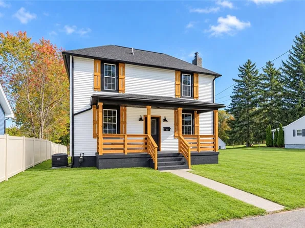 312 E Georgia Ave, Connellsville, PA 15425