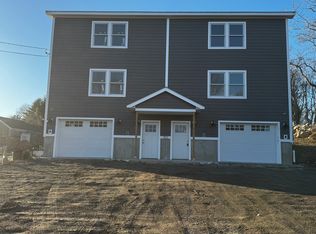 911 Fish Rd #S, Tiverton, RI 02878