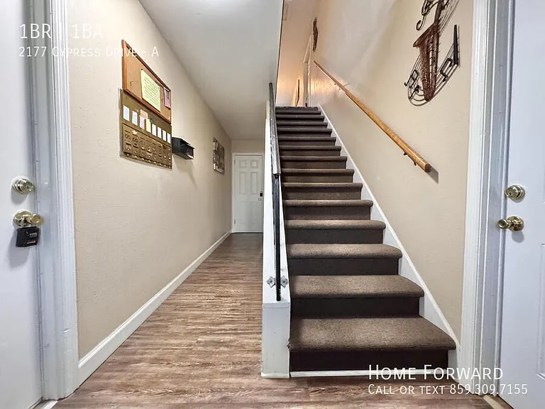 2177 Cypress Dr #A — Photo 2