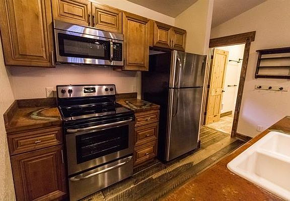 4th image of 270 Broken Top Ln APT 201