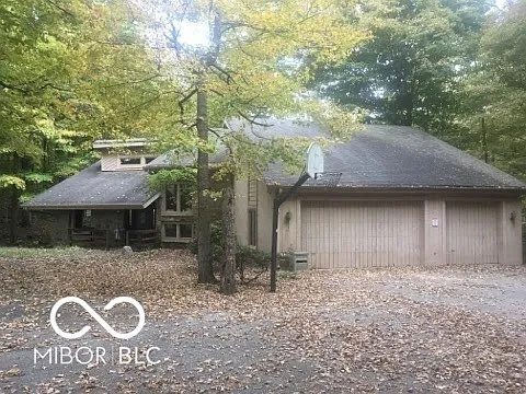 4 bed, 4.5 bath, 4382 sqft, $3,500 — Photo 2