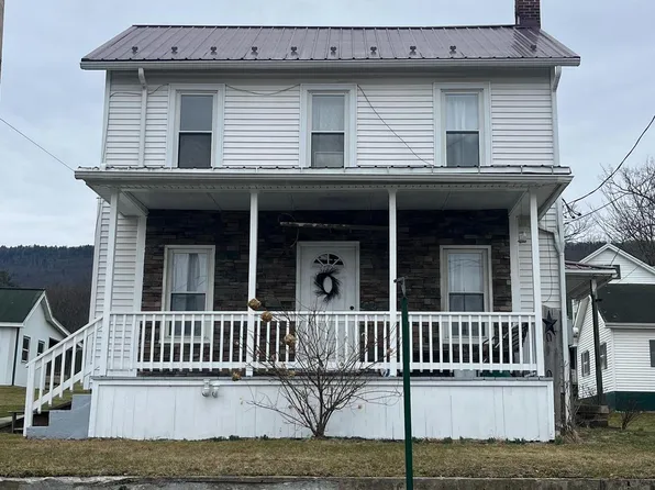 2 W High St, McClure, PA 17841