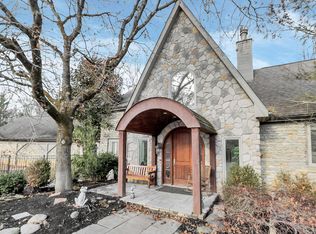 6580 Harriott Rd, Powell, OH 43065