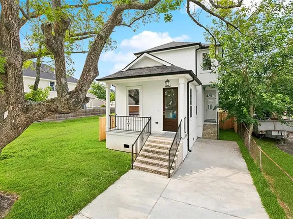2824 Andover St, New Orleans, LA 70121