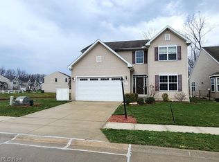 3784 Firethorn Dr, Aurora, OH 44202