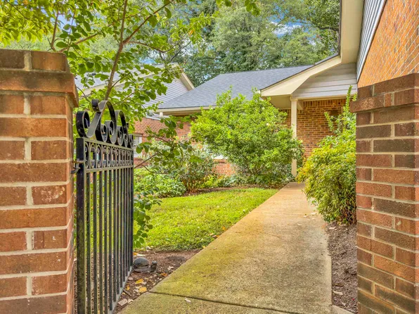 321 Mockingbird Hl, Greenville, SC 29605