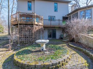 16911 Tanglewild Dr, Morrison, IL 61270