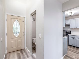 6049 139th Ave NE APT 143, Redmond, WA