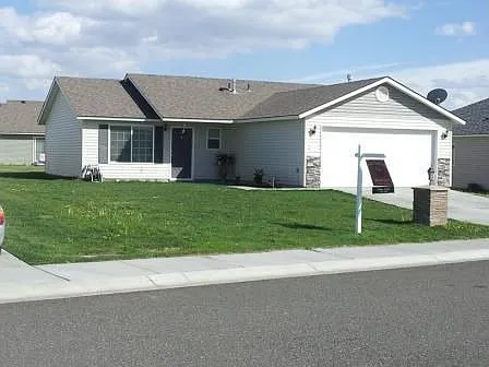 3503 Churchill Downs Ln photo 1