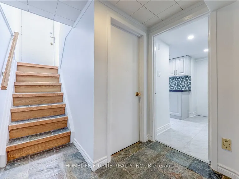 53 Dennett Dr #BASEMENT — Photo 3