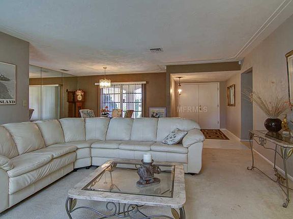 3rd image of 7167 Antigua Pl