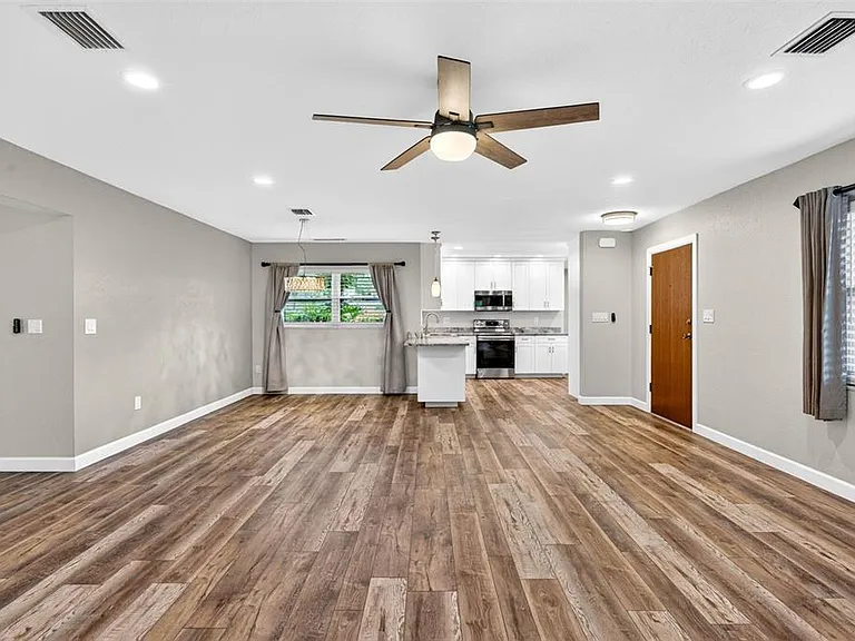 7 Eagle Ln — Photo 5