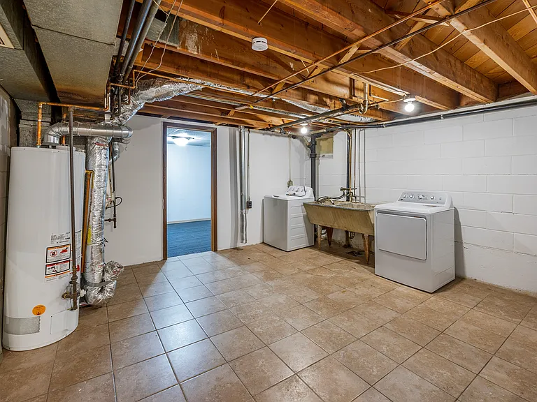 5751 Xerxes Ave S #5751 — Photo 8